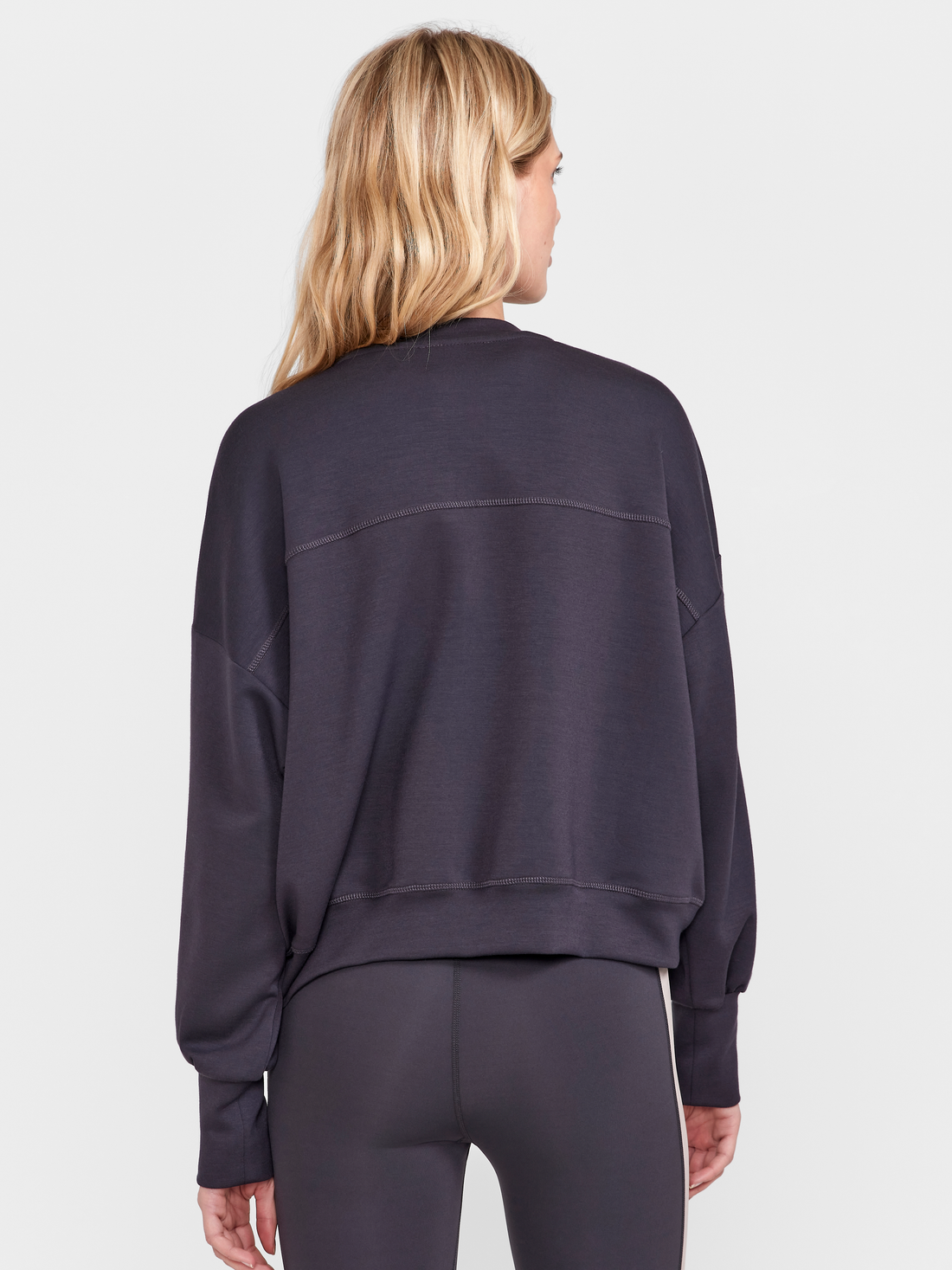 ADV HIT RELAXED SWEATSHIRT WOMEN